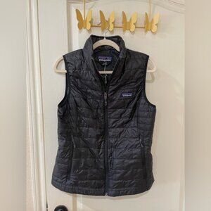 Patagonia Black Quilted Vest Size Medium